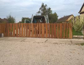 Kertkapuk, kerítések